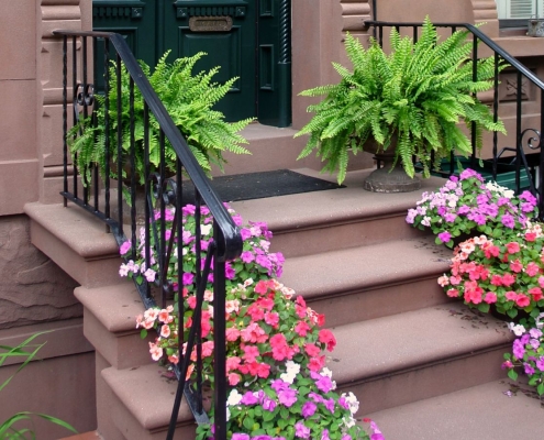 Stoop Installations in Kenner